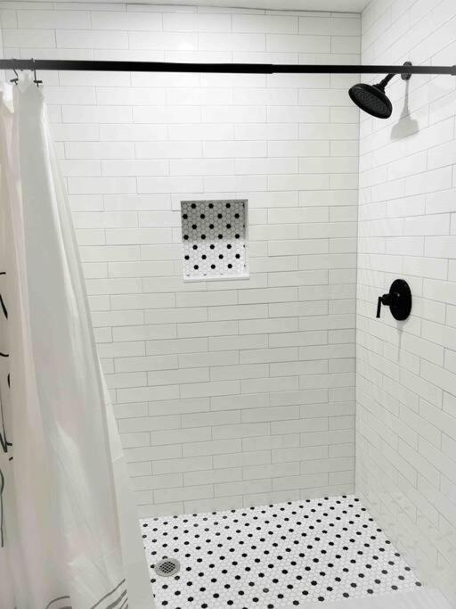 Sparkling Guest Home 2 Bedroom-15 Minutes To Clearwater Beach 外观 照片